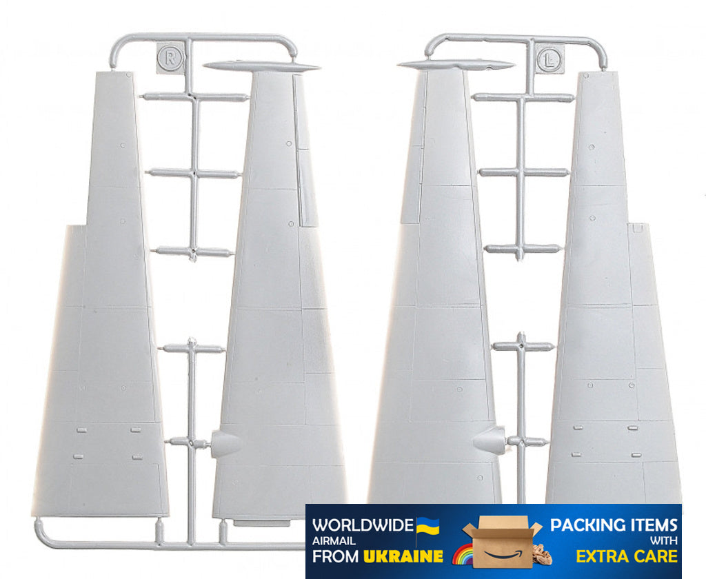 Yakovlev Yak-25RV/RRV "Mandrake" 1/72 Scale Plastic Model Kit Amodel 72176